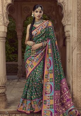 Green Figure Print Border Poly Blended Saree Set