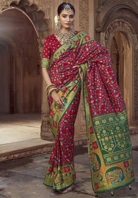 Red Figure Print Border Poly Blended Saree Set