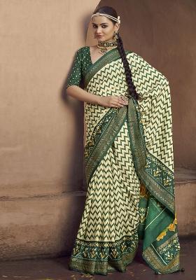Green Figure Print Border Poly Blended Saree Set