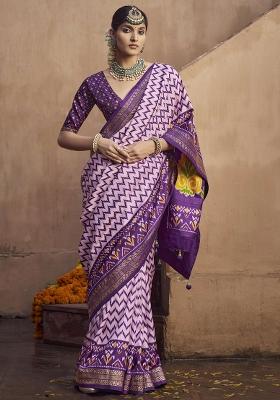 Purple Figure Print Border Poly Blended Saree Set