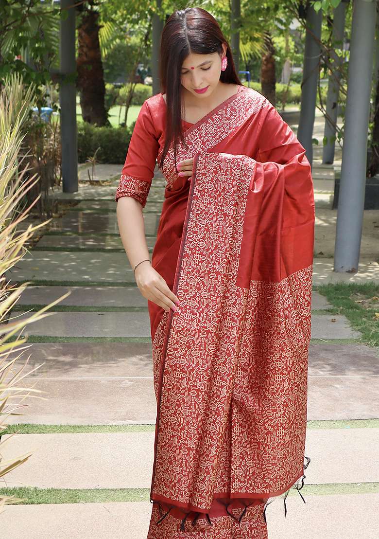 Red Embroidered Silk Blend Saree Set - Indya