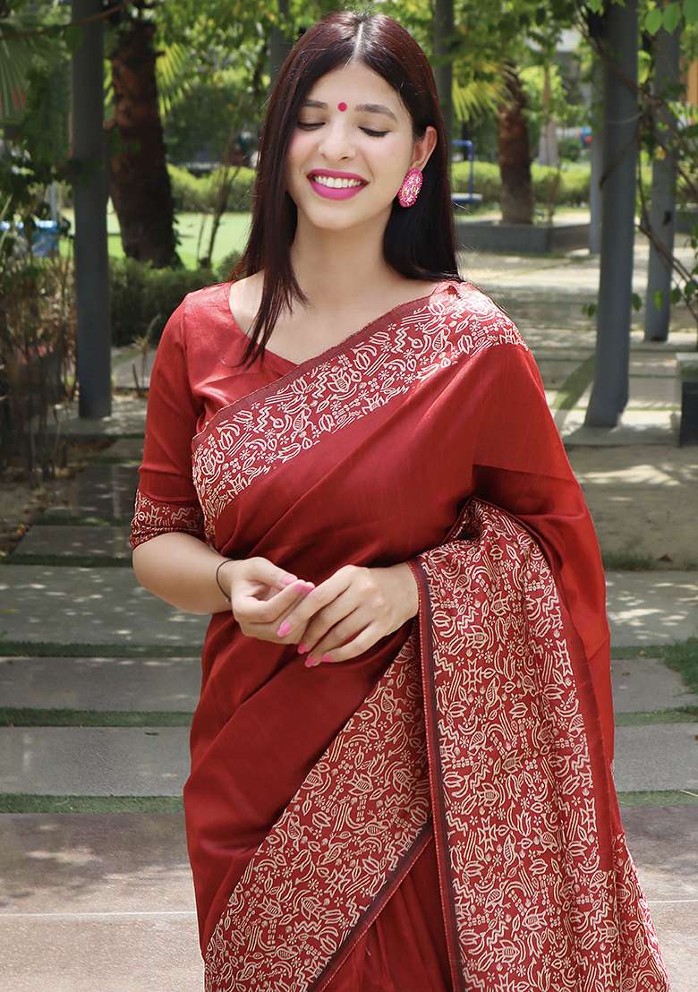 Red Embroidered Silk Blend Saree Set - Indya