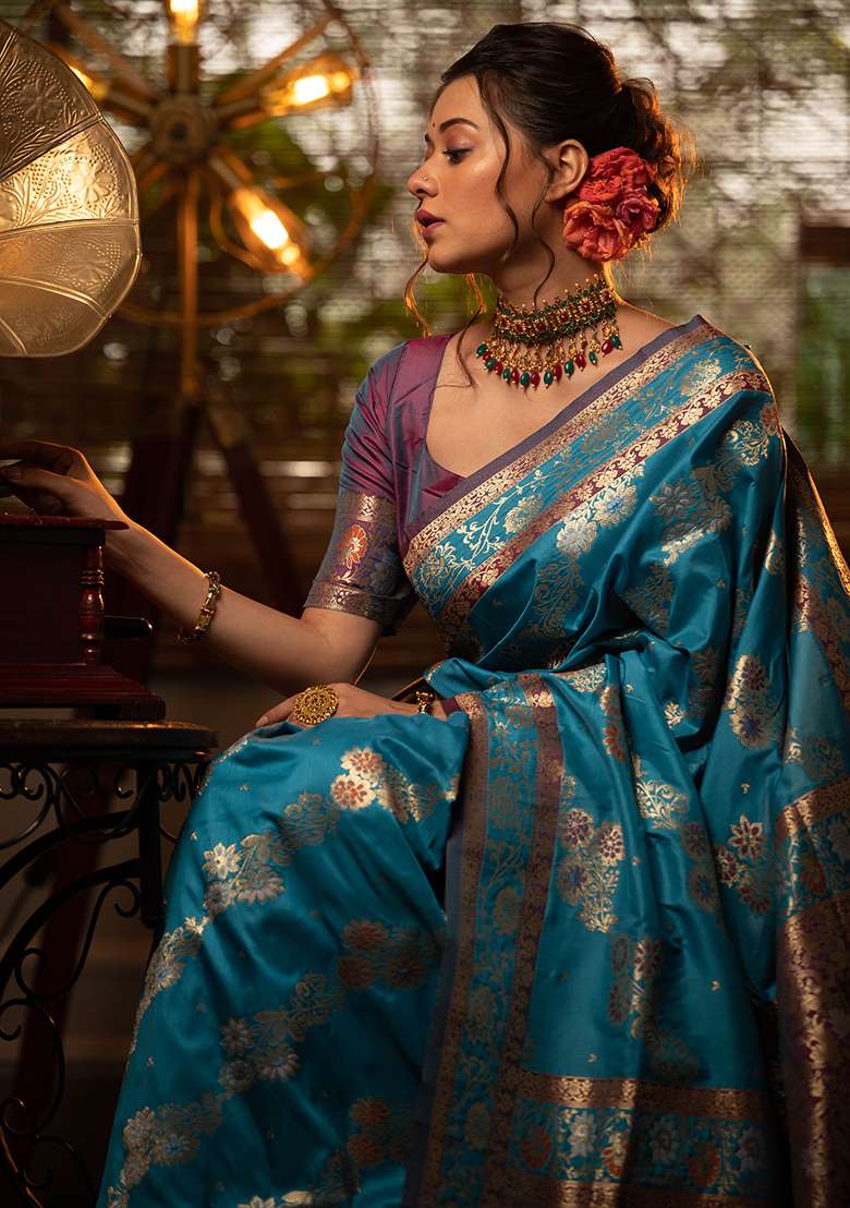 Aqua Embroidered Silk Blend Saree Set - Indya