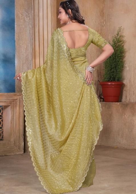 Mustrad Embroidered Gold Crush Silk Saree Set