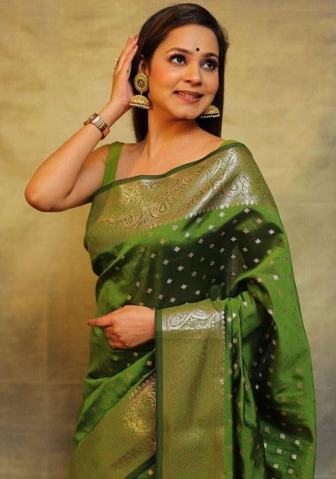 Henna Green Jacquard Silk Saree Set