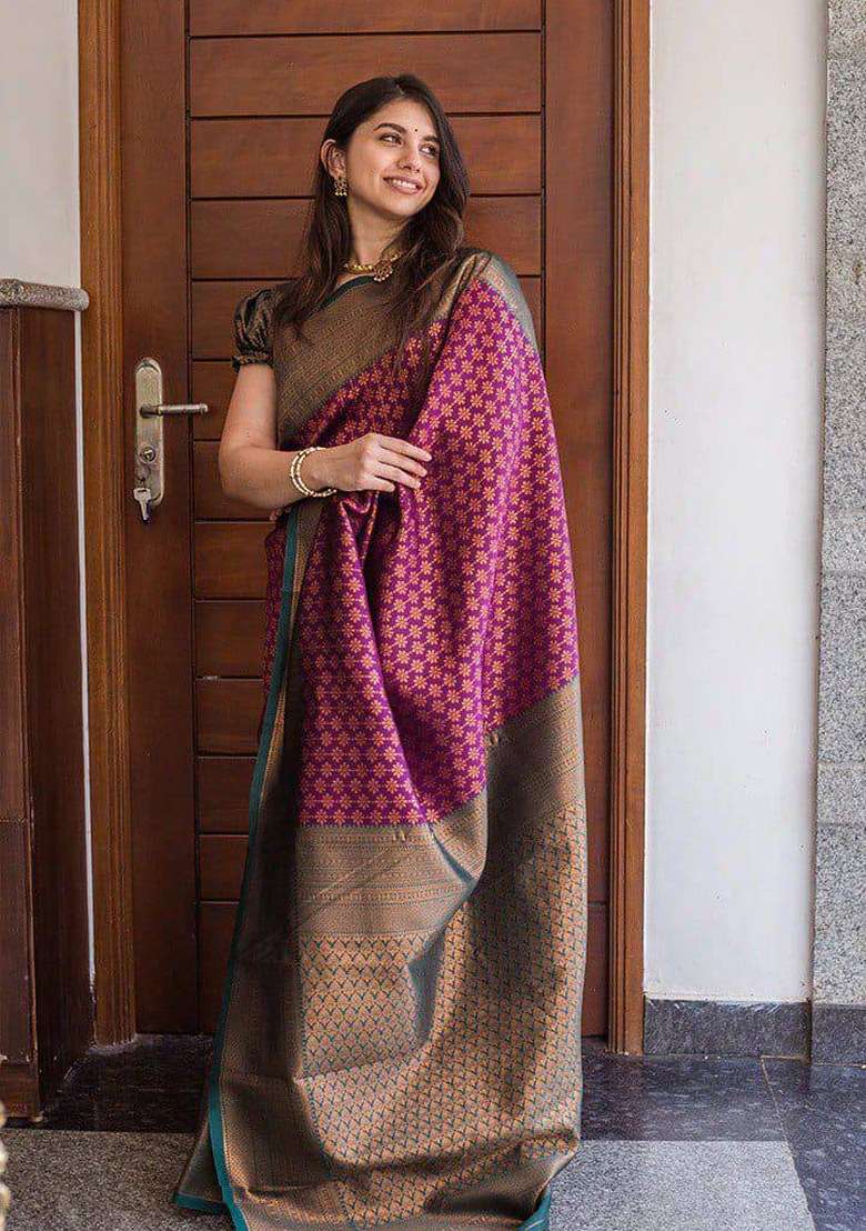 Purple Jacquard Silk Blend Saree Set for Diwali | Wedding & Festive Wear - Indya