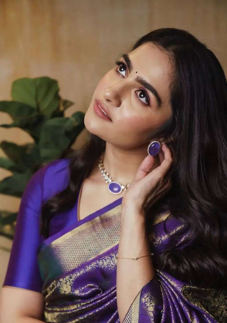 Purple Jacquard Silk Blend Saree Set for Diwali | Wedding & Festive Wear - Indya