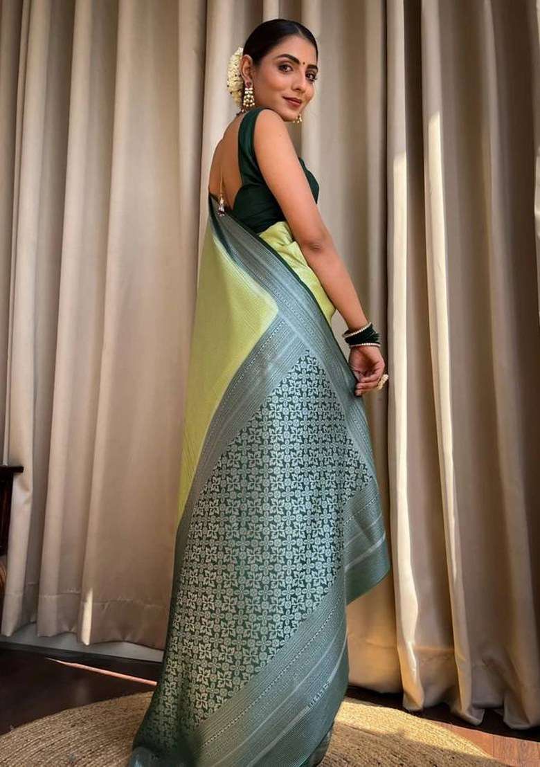 Pista Green Jacquard Silk Blend Saree Set for Diwali | Wedding & Festive Wear - Indya