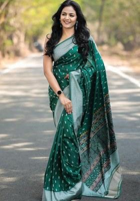 Green Embroidered Banarasi Silk Saree Set