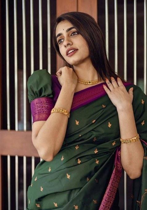 Green Embroidered Banarasi Silk Saree Set