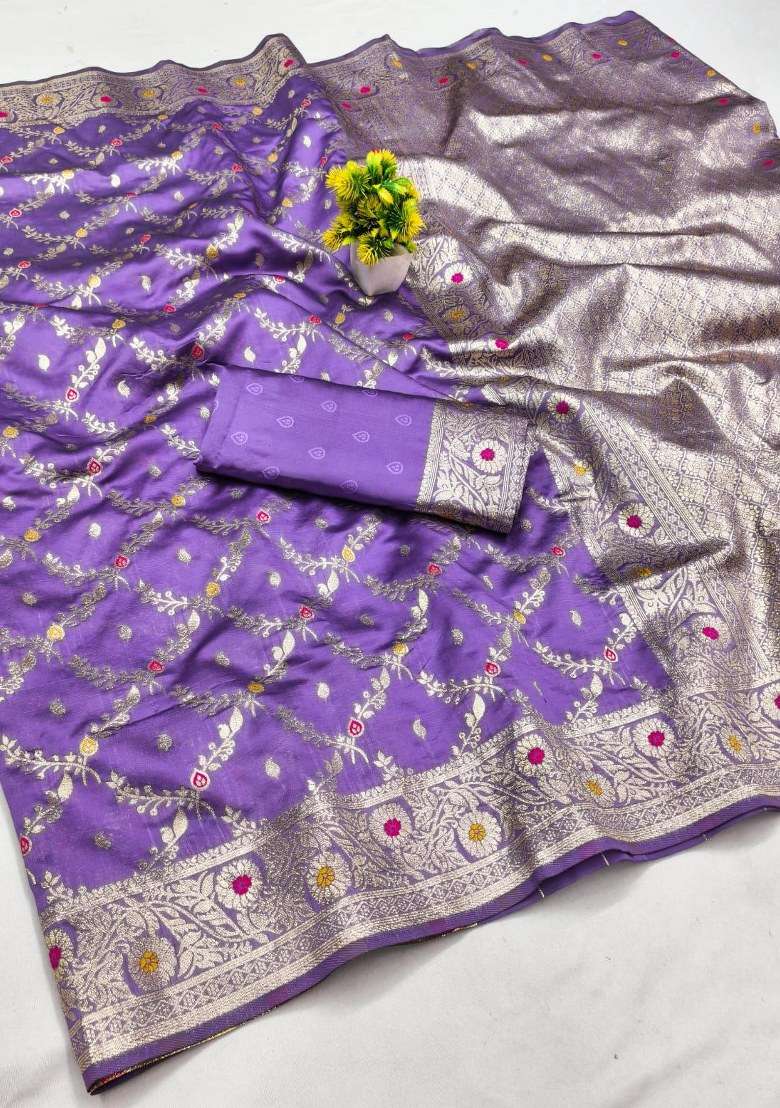 Purple Blend Banarasi Silk Saree Set with Embroidered for Diwali | Wedding & Festive Wear - Indya