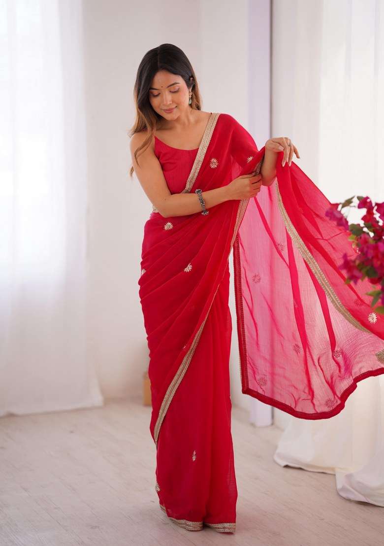 Red Embellished Blended Saree Set for Diwali and Festive Wear - Indya