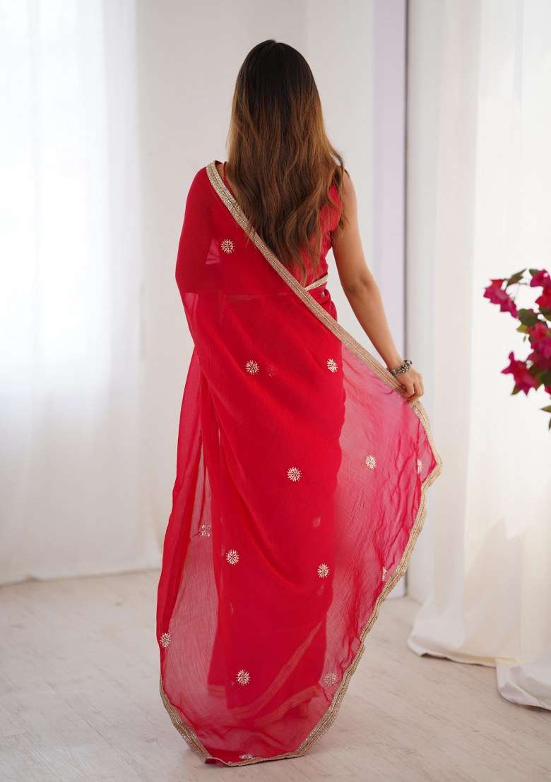 Red Embellished Blended Saree Set for Diwali and Festive Wear - Indya