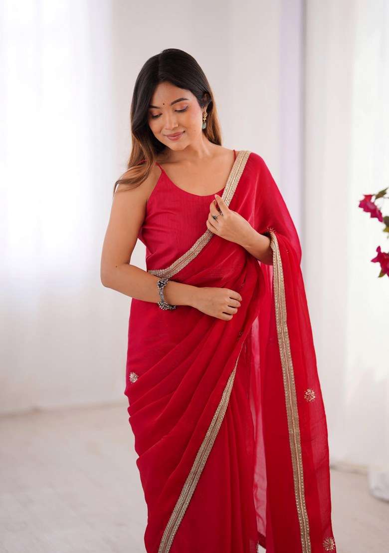 Red Embellished Blended Saree Set for Diwali and Festive Wear - Indya