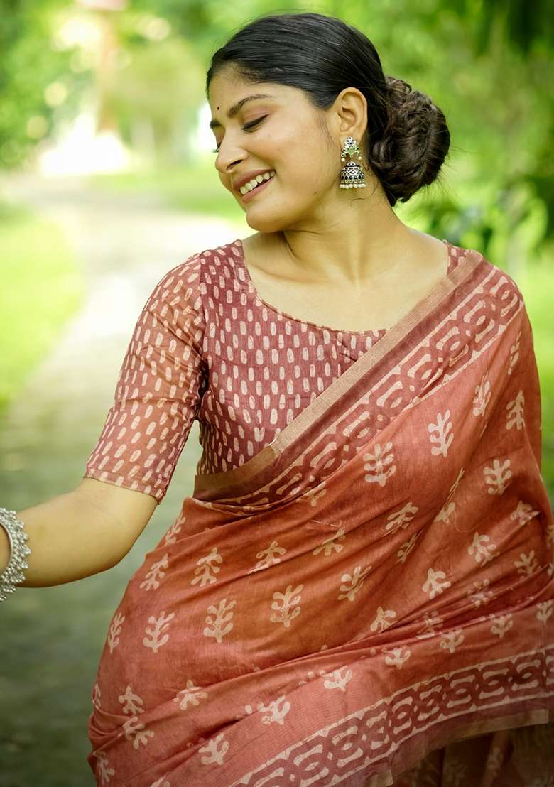 Orange Cotton Saree Set with Printed for Diwali | Wedding & Festive Wear - Indya