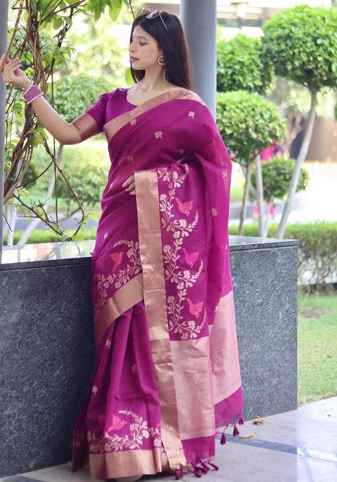 Wine Jamdani Weaving Linen Silk Saree Set