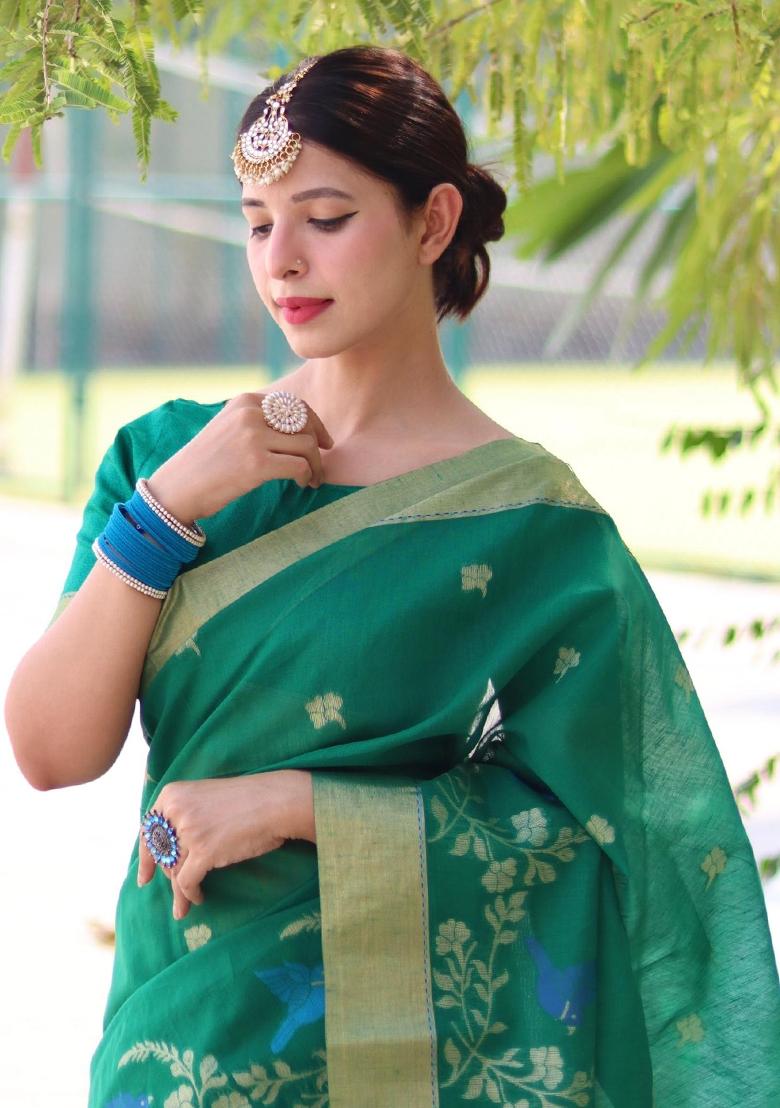 Green Jamdani Weaving Linen Silk Saree Set