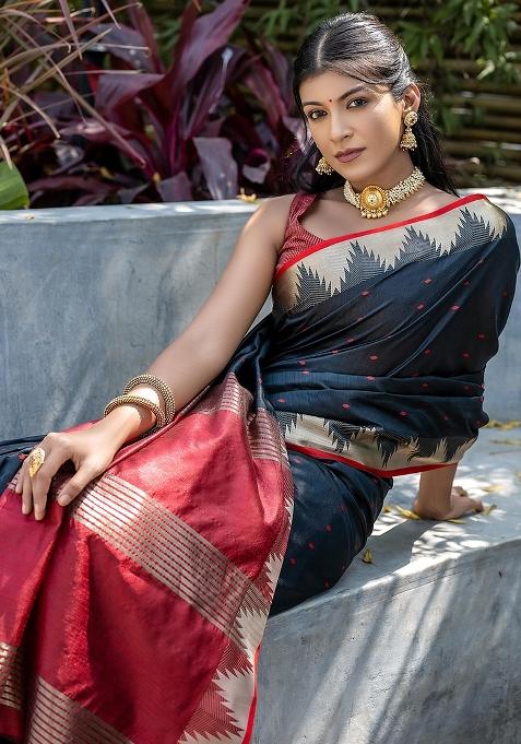 Black Bandhani Weaves Tussar Silk Saree Set