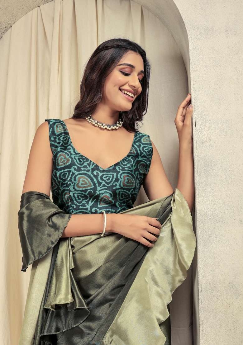 Green Printed satin Saree Set - Indya