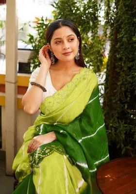 White Printed Blended Saree Set