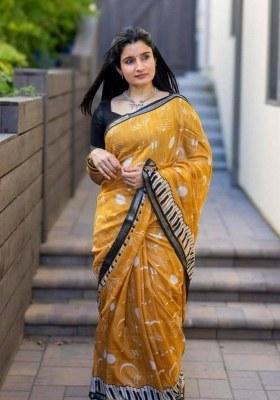 Yellow Printed Blended Saree Set