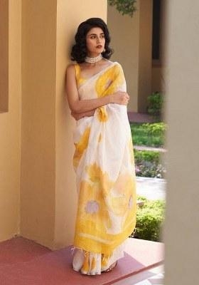 Yellow Printed Blended Saree Set