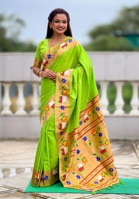 Green Meenakari Jacquard Designer Silk Saree Set