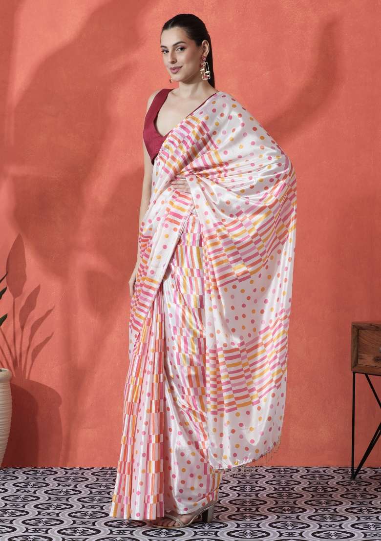 Off White Chinon Saree Set with Printed for Diwali | Wedding & Festive Wear - Indya