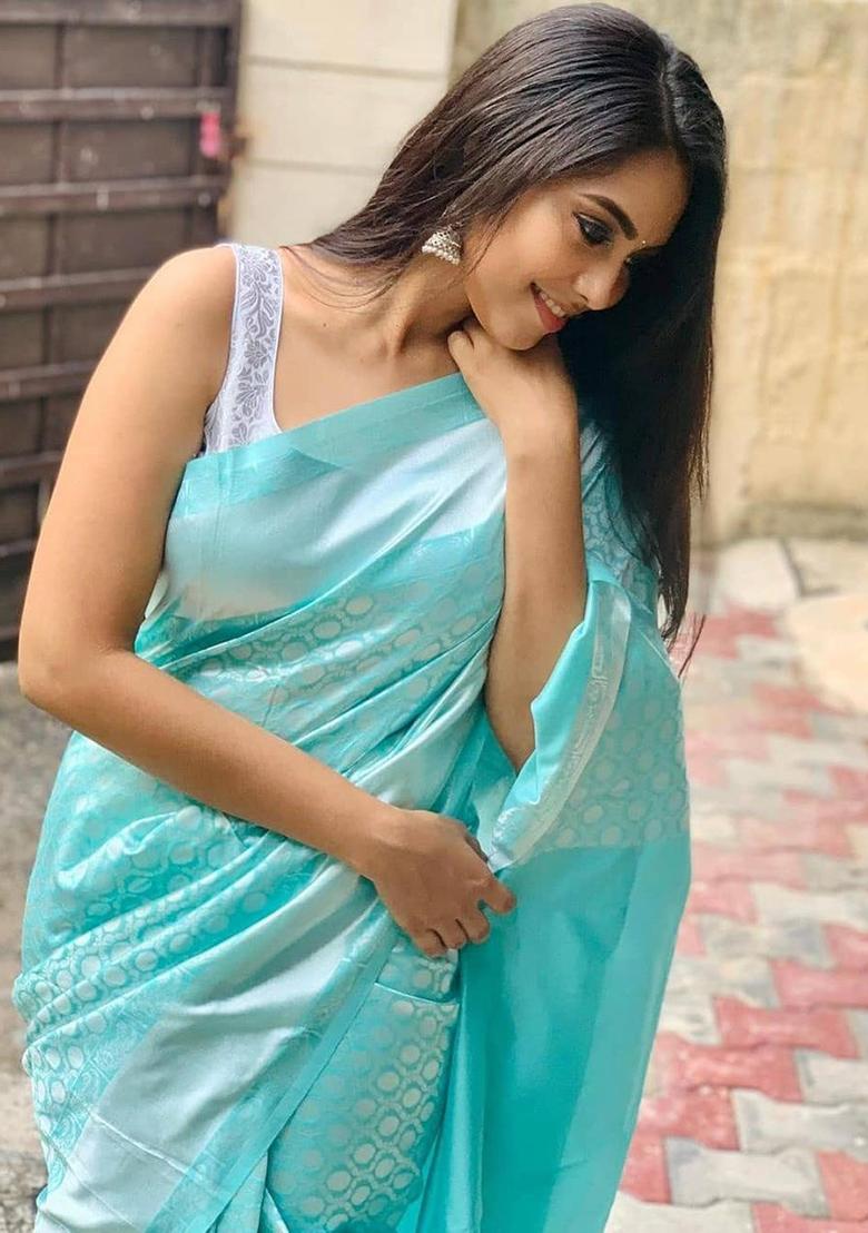 Sea Green Jacquard Work Silk Saree Set