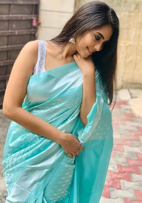 Sea Green Jacquard Work Silk Saree Set