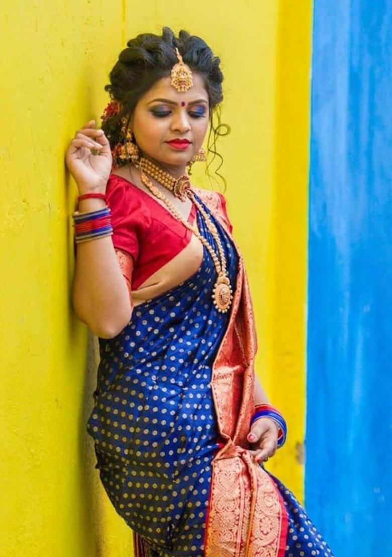 Blue Jacquard Work Silk Saree Set - Indya