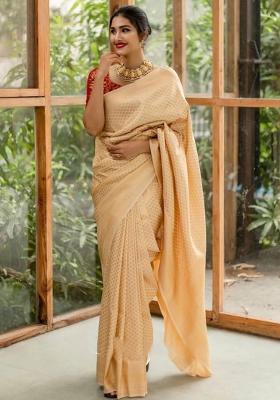 Cream Jacquard Work Silk Saree Set