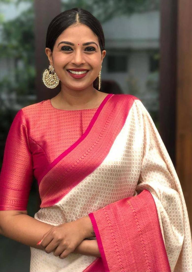 Cream Jacquard Work Silk Saree Set