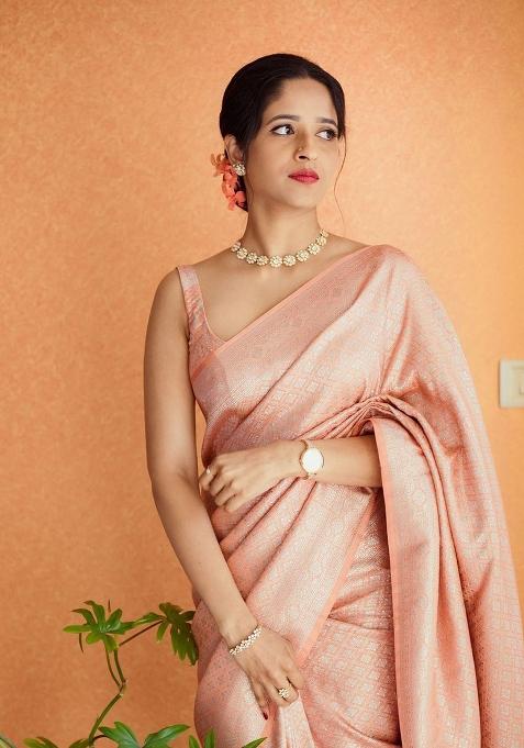 Onion Jacquard Work Silk Saree Set