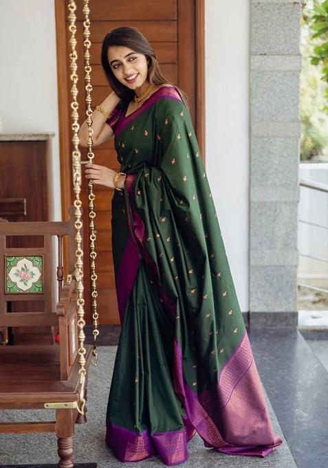 Green Jacquard Work Silk Saree Set