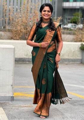 Green Jacquard Work Silk Saree Set