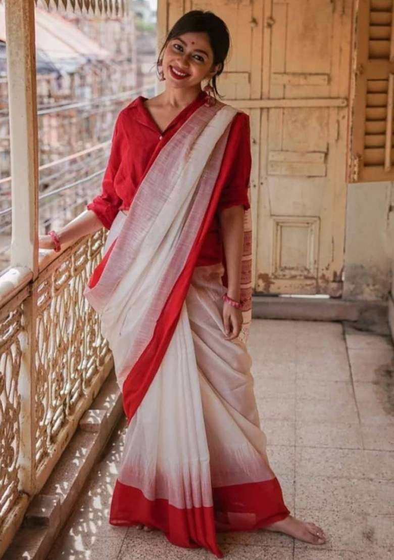 White Slab Weaving Work Silk Blend Saree Set for Diwali | Wedding & Festive Wear - Indya
