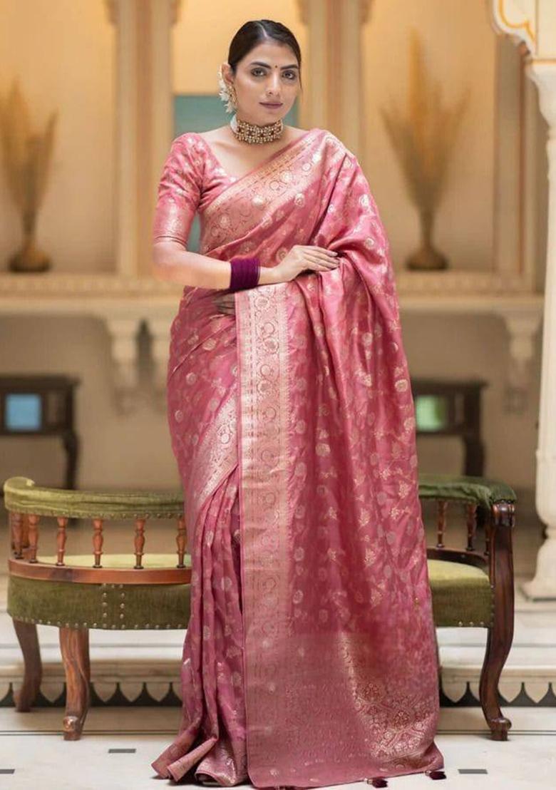 Gajri Jacquard Work Silk Saree Set