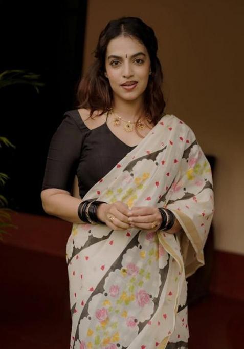 Cream Printed Linen Saree Set