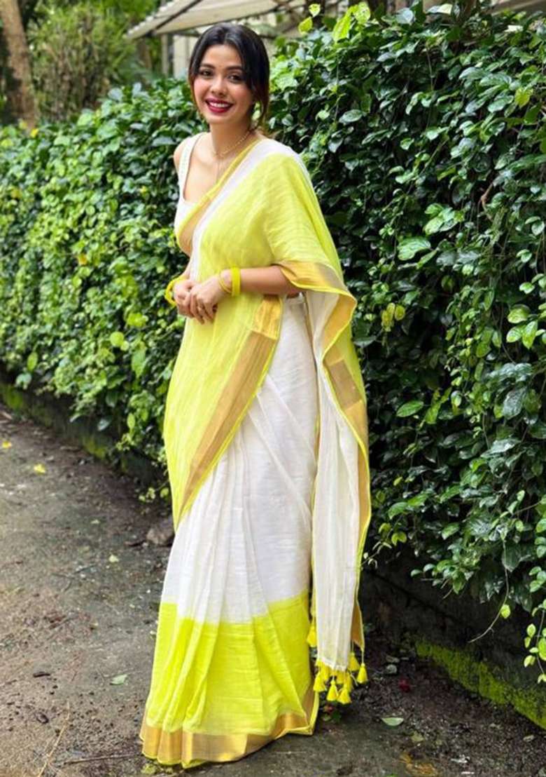 Perrot Printed Linen Saree Set - Indya