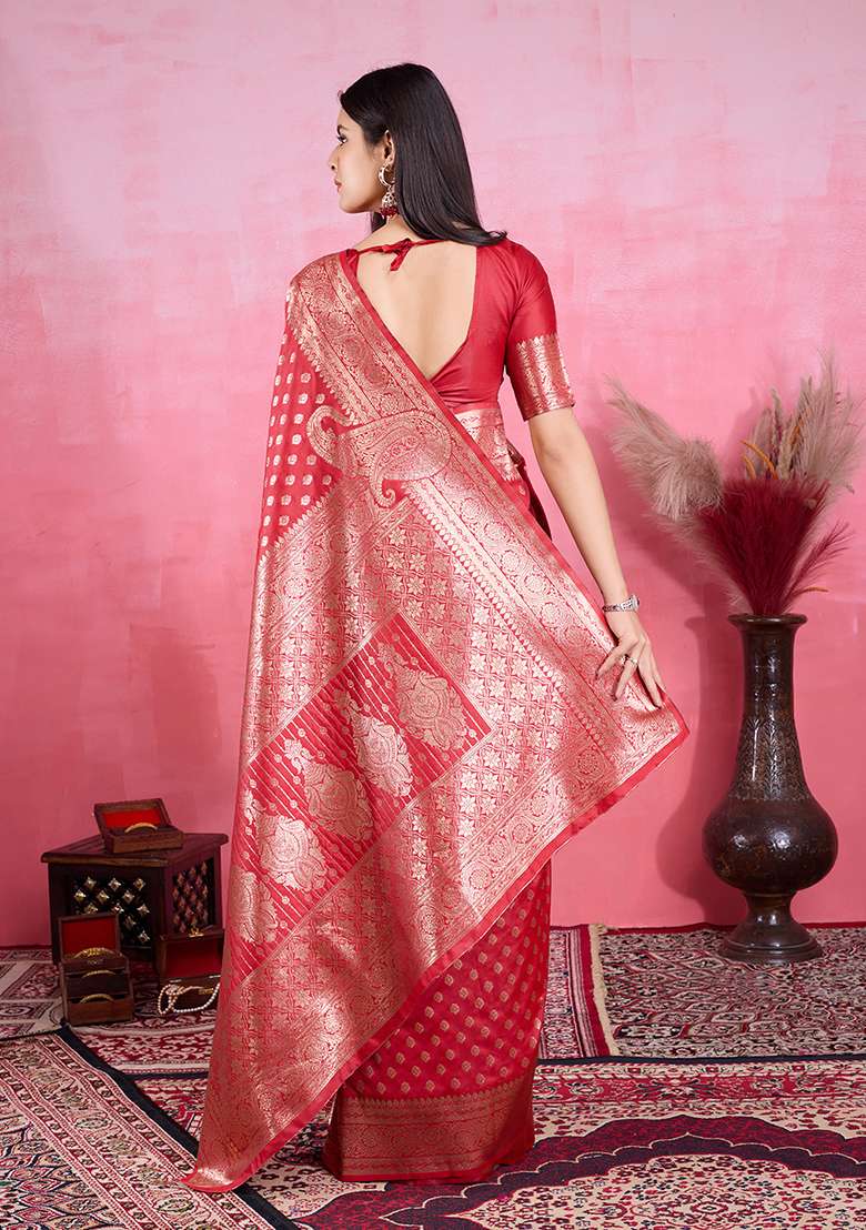 Red Silk Blend Saree Set with Zari Work for Diwali | Wedding & Festive Wear - Indya