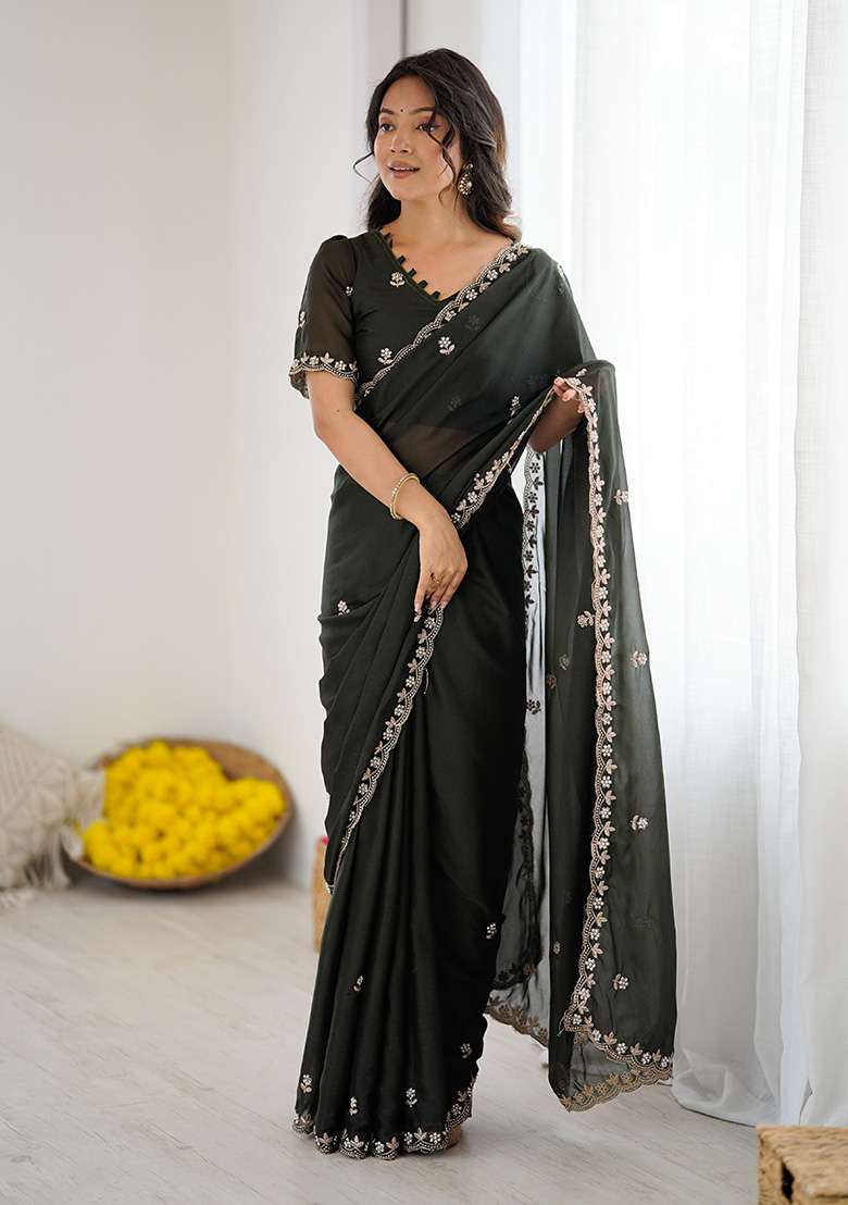 Mehendi Embroidery Silk Blend Saree Set for Diwali and Festive Wear - Indya