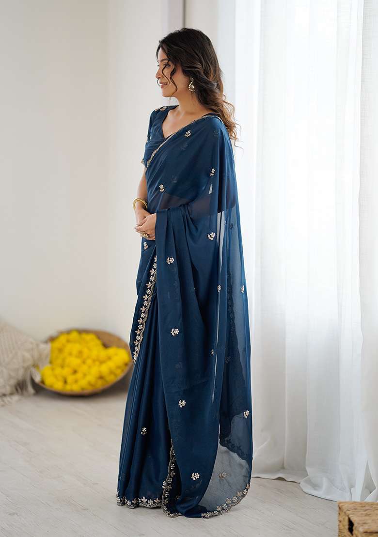 Morpeach Embroidery Silk Blend Saree Set for Diwali and Festive Wear - Indya