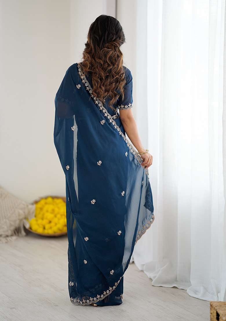 Morpeach Embroidery Silk Blend Saree Set for Diwali and Festive Wear - Indya