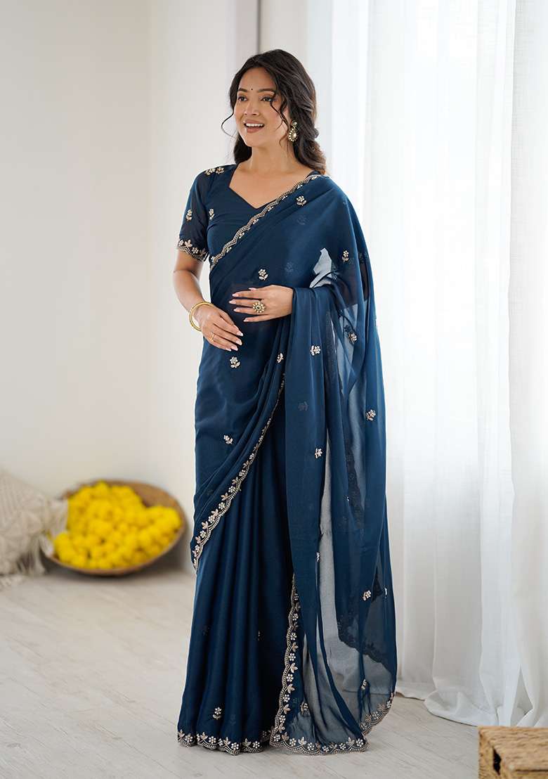 Morpeach Embroidery Silk Blend Saree Set for Diwali and Festive Wear - Indya