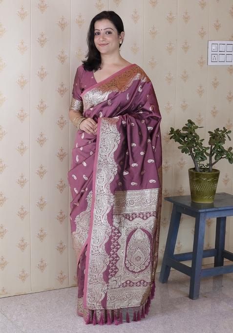 Dull Purple Motif Silk Saree Set
