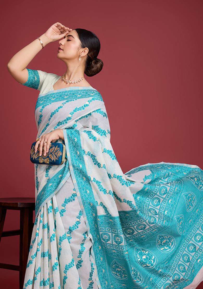 Off White Embroidery Cotton Saree Set - Indya
