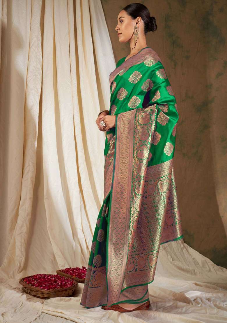Green Motif Silk Blend Saree Set - Indya