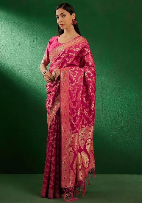 Gajri Motif Silk Saree Set