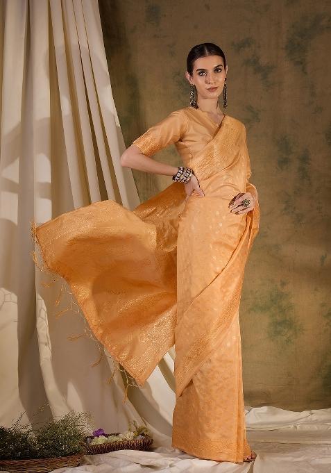 Cream Motif Silk Saree Set